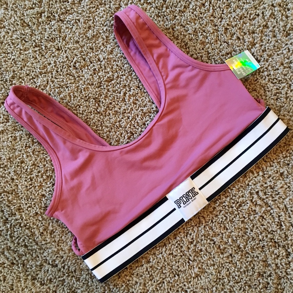 PINK Victoria’s Secret Ultimate Sports Bra - Small